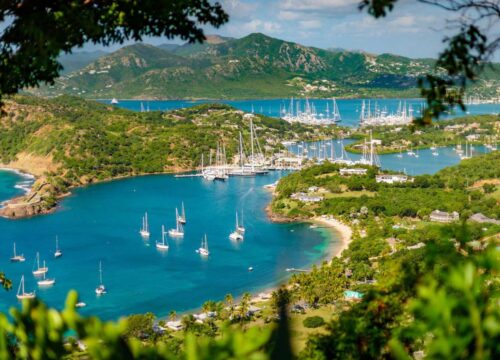 Best Airport Taxi in Antigua: Reliable Airport Transfers with Precision Shuttle Service